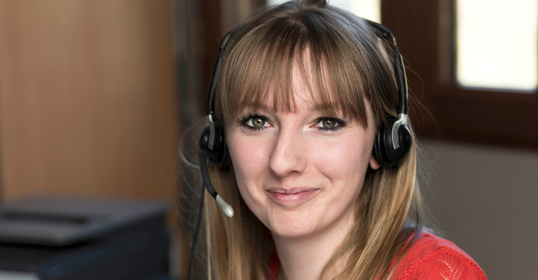 1plus1egal3 - secrétaire. 1+1=3 bous présente sa nouvelle recrue Mathilde.