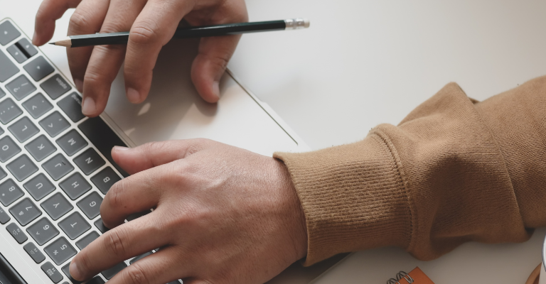 1plus1egal3 - Comment se faire connaître ?